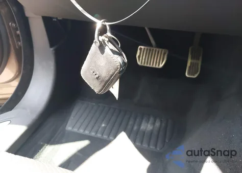 2018 Land Rover Range Rover Velar P250 Se R-Dynamic from USA, damaged, VIN SALYL2RX0JA770418